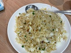 瑶柱蛋白炒饭-香港深井掂檔烧鹅茶餐厅(海韵城店)