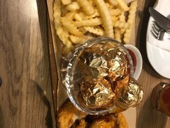 -必胜客(新中纬店)