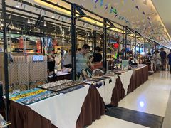 -北京华联购物中心(同成街店)