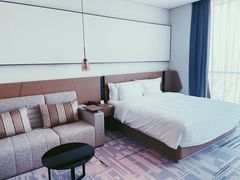 -大连星海皇冠假日酒店