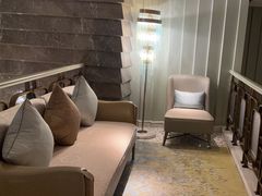 -浅深(世茂滨江精品店)