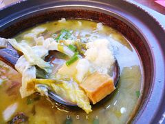 -周鱼小馆石锅酸菜鱼(活力汇店)