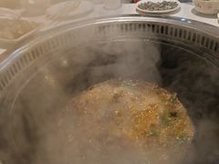 -哈尔滨烧烤·山河村铁锅炖(交大店)