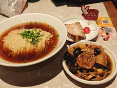 -松鹤面馆·古法焖肉面(观前店)