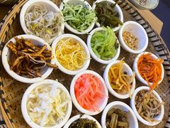 -包整·丝娃娃(一览甲秀楼风景店)