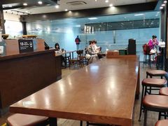 大堂-星巴克(武汉协和医院店)