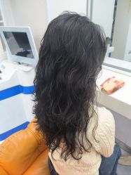 -豪斯塔美发连锁