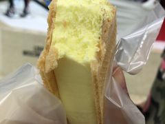 -詹爷爷乌节路街头冰淇淋