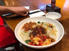 精品biangbiang面-鼎高高陕西美食(龙德广场店)