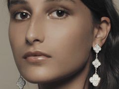 -梵克雅宝(国贸商城店)