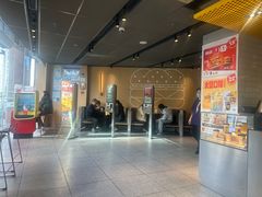 -麦当劳(四平路店)