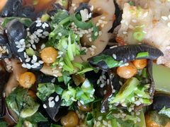 -DaLongYi Hotpot - 大龙燚火锅 - 地道四川老火锅