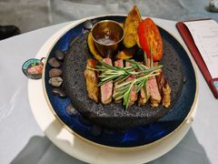 -秘密旅行Bonjour(黑金冠 江南西店)