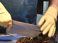 -雍容荟帝王蟹活龙虾展台自助(IFS黑金店)
