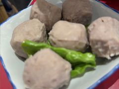 -潮汕·草根牛肉档(上海荟聚城市集市店)