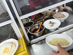 -阿阳牛腩腌面店