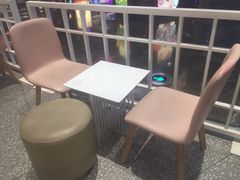 -奈雪的茶(湖滨银泰in77C区PRO店)