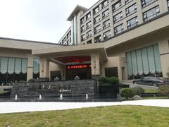 -天明山温泉大酒店
