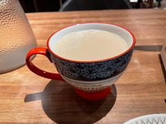 新疆奶茶-耶里夏丽·丝路新疆菜·清真食品(徐汇南丹东路臻选店)
