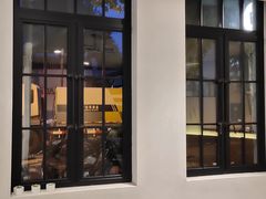 -Fridi Patisserie Cafe