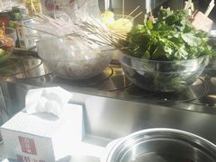 -百品聚旋转火锅(万德庄店)