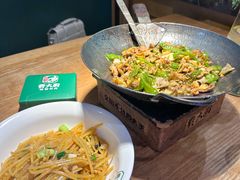 -费大厨辣椒炒肉(万家丽一店)