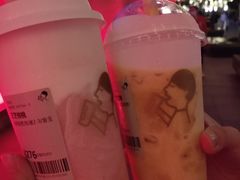 -海底捞火锅(高新万达广场店)