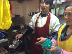 -乡土特色.冷锅鱼.牦牛肉汤锅