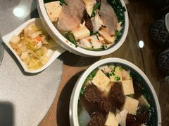 -金莹丸子汤清真(朝外SOHO店)
