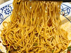 -李与白包子铺(桐梓林店)