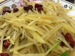 -洪霞餐馆