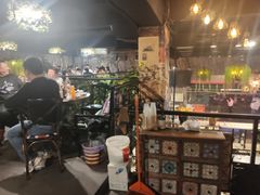 大堂-老五烧烤(盘金华府总店)