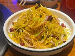 -山河屯铁锅炖(哈西站店)
