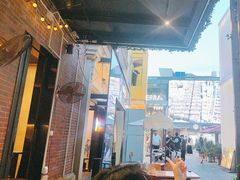 -LES ELITES 英集荟(南京西路店)