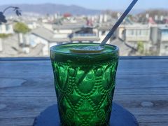 -大碗岛咖啡·苍山绝美窗景(大理古城步行街七年品牌店)