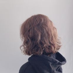 -镁连社·美联社