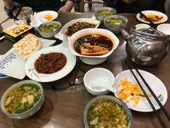-盛唐府乾州酸汤面