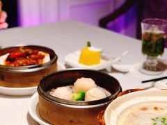 -翡翠小城·海鲜豆捞·广式点心(老佛爷店)