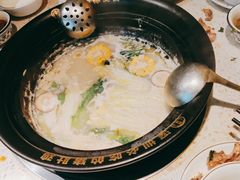 竹笙王猪肚鸡-顺德公广东猪肚鸡·煲仔饭(白石洲店)