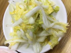 酸辣白菜-马德元纯汤牛肉面(太奥广场店)