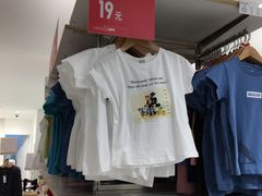 -优衣库(上海正大广场店)