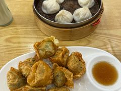 -珊珊小笼馆(仙霞路店)