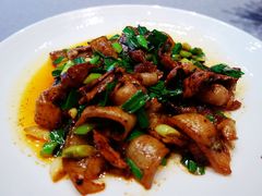 回锅土猪肉-柴门头啖汤·经典川菜·慢火汤品(锦城万达店)