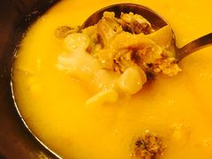 -鲜入围煮花胶鸡海鲜火锅