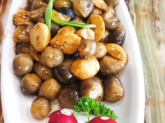 黑松露焗草菇-椿记烧鹅(叠彩店)