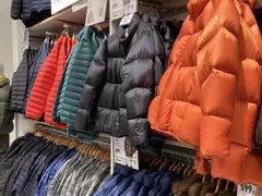 -优衣库(广州天河领展广场店)