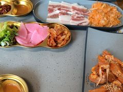 -金会长自助海鲜·烤肉(人民广场店)
