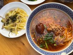 -沪西老弄堂面馆(定西路店)