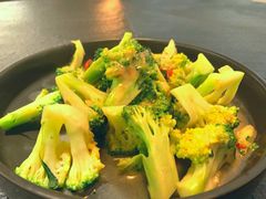 -来龙里 精致 东南亚餐室(万象城店)