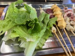 -哈尔滨小酒馆·鲜肉现穿自助烧烤(康新花园店)